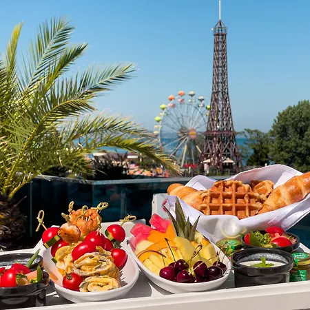 International Casino & Tower Szálloda