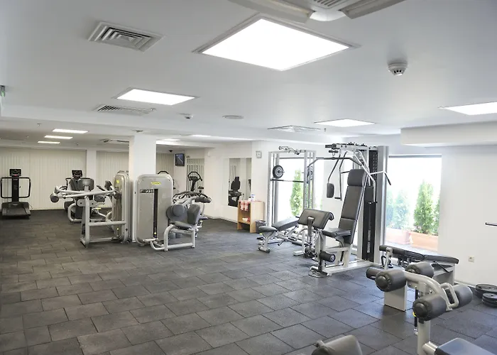 ホテル International Casino & Tower 5*