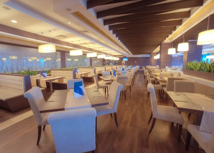 International Casino & Tower ホテル ゴールデンサンド