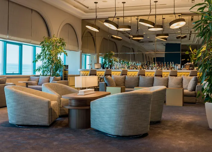 International Casino & Tower ホテル 5*