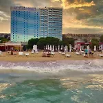 International Casino & Tower 5* Altın Kumlar