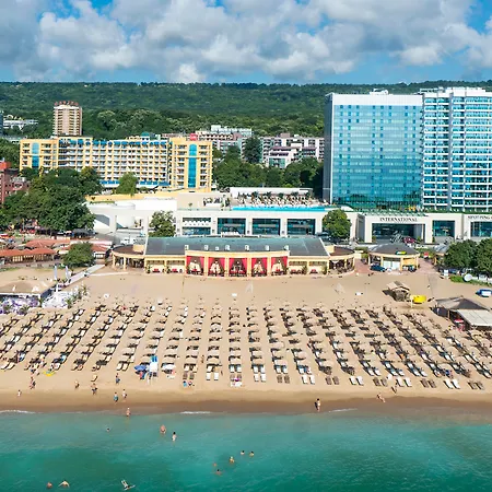International Casino & Tower Otel 5*