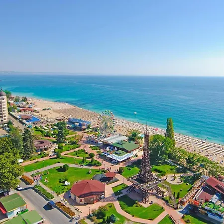International Casino & Tower 5*