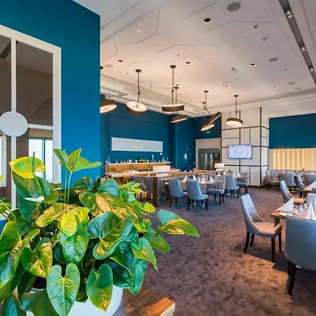 International Casino & Tower Golden Sands