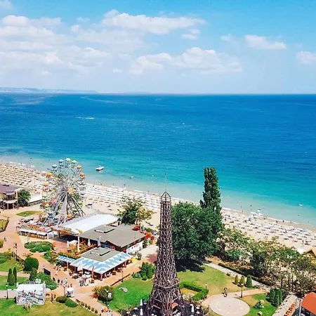 International Casino & Tower 5* Goudstrand
