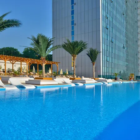 Ξενοδοχείο International Casino & Tower