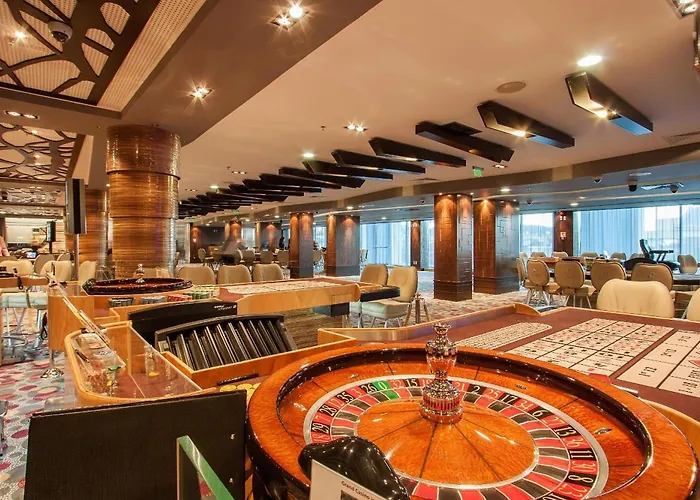 International Casino & Tower Hotel 5*