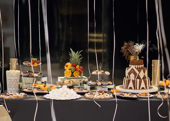 International Casino & Tower גולדן סנדס