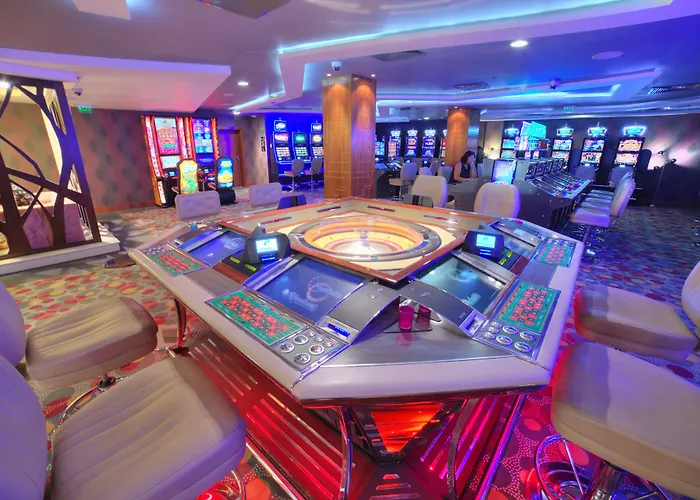 International Casino & Tower גולדן סנדס