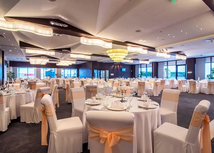 International Casino & Tower Hotel 5*