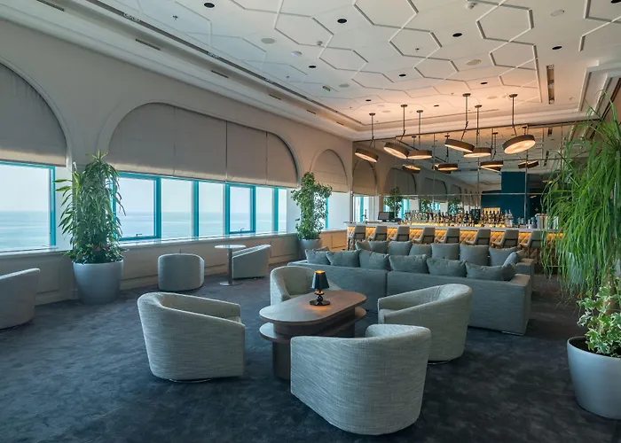 International Casino & Tower 5* Golden Sands